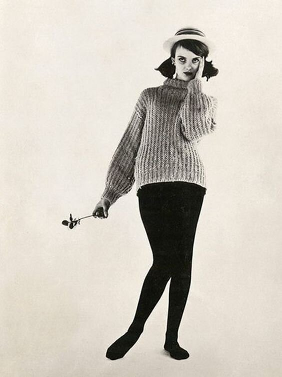 Рубрику #МоднаяДата  сегодня посвящаю  легендарному стилисту, одному из величайших   креативных директоров современности, американского Vogue- Грейс Коддингтон, которая на днях отпраздновала свой 83-2