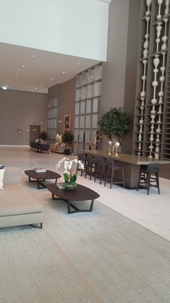 Ресепшн в доме подруги