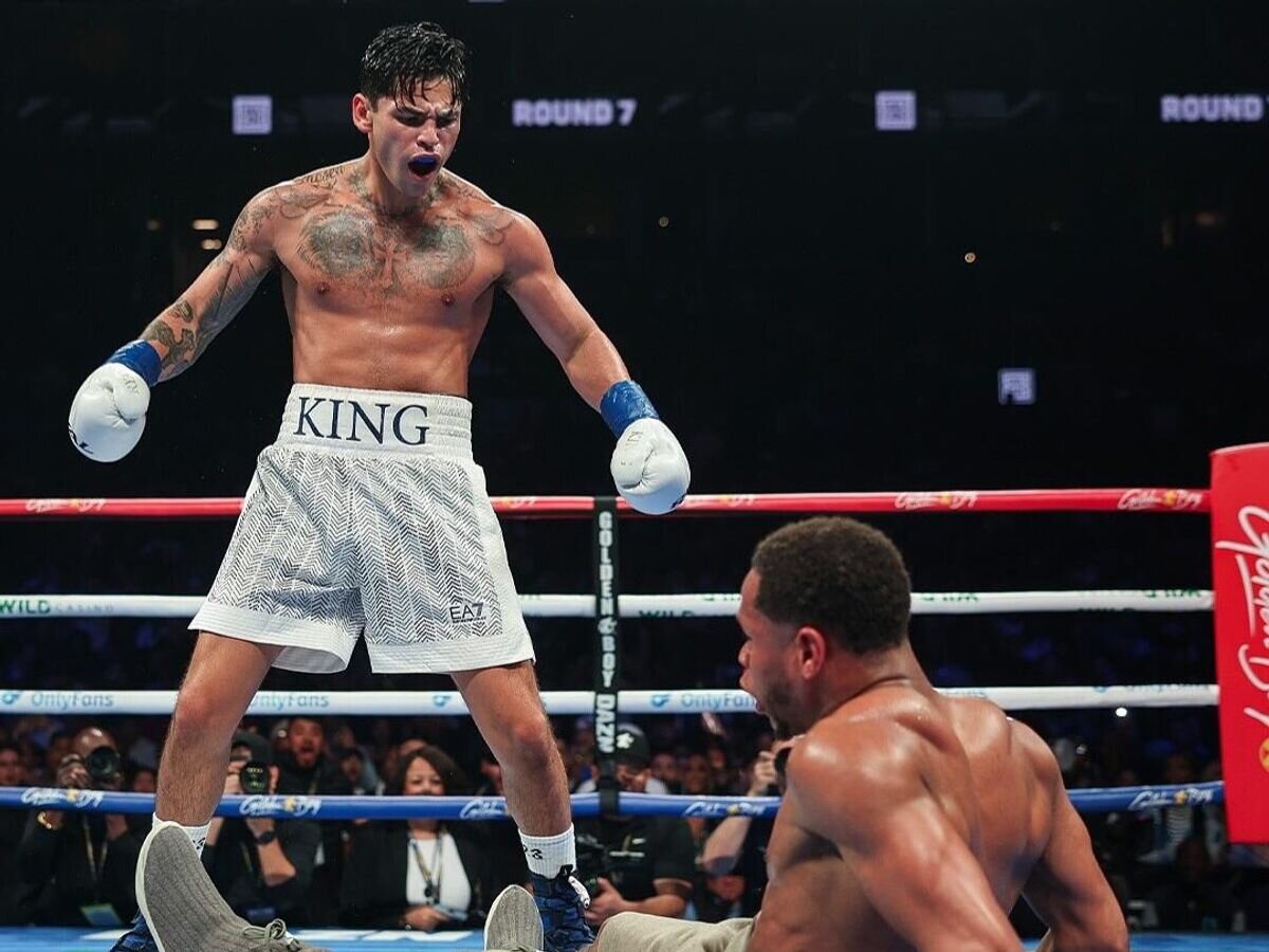    Эпизод боксерского боя Гарсии против Хейни© Соцсети Golden Boy Promotions