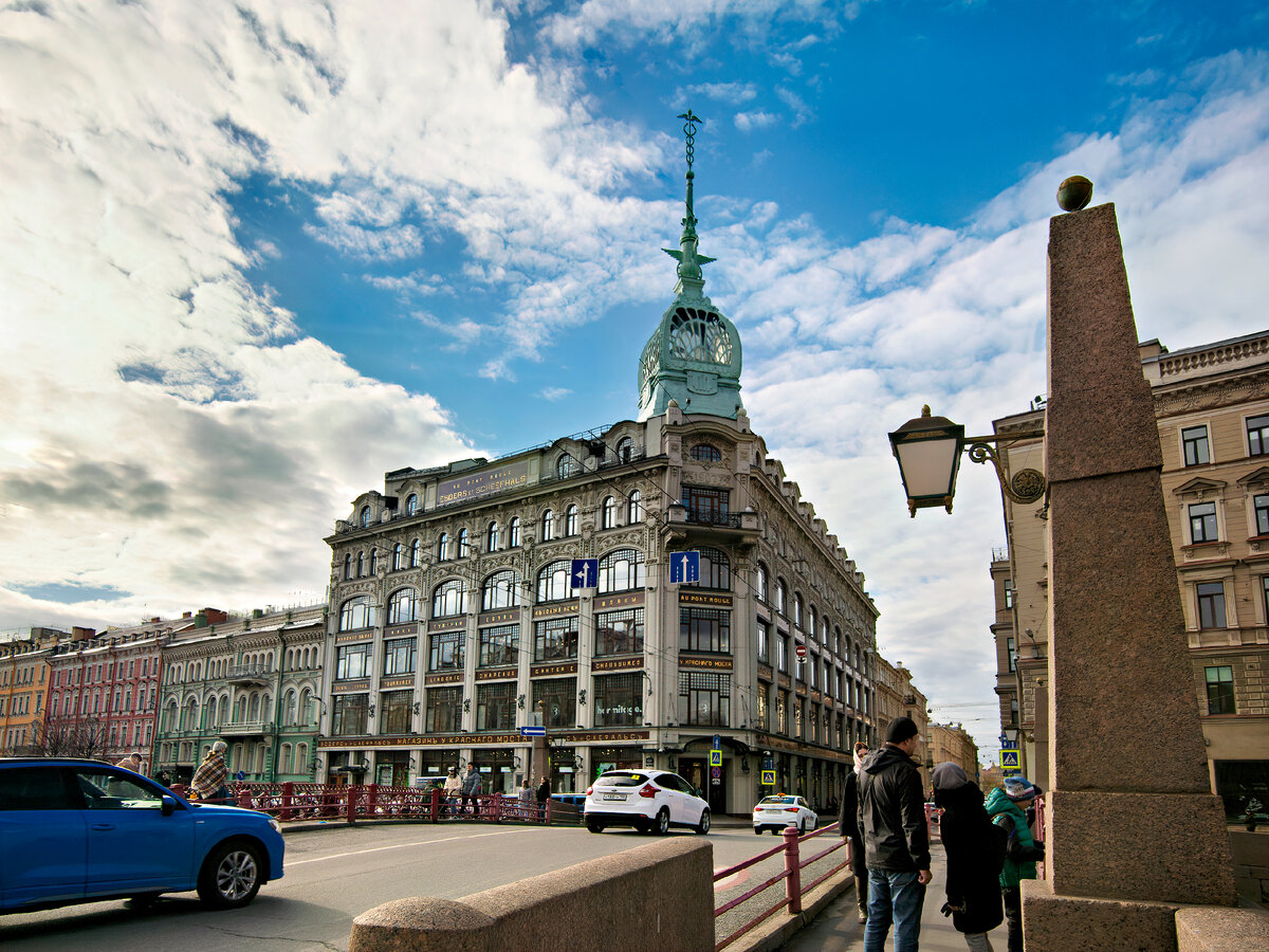 Цветные мосты Петербурга. Красный мост | По Петербургу и весям с Еленой |  Дзен