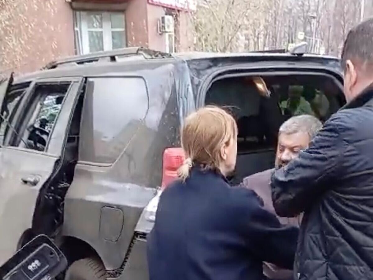    Место взрыва автомобиля на севере Москвы© Кадр видео очевидца