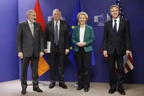     Источник: sputniknews