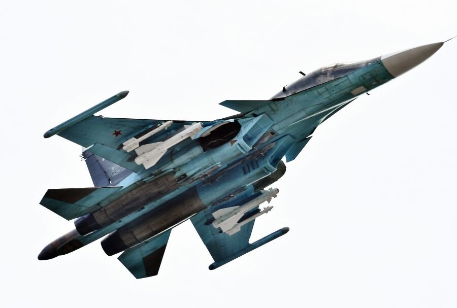    Истребитель-бомбардировщик Су-34 ВКС России (с) РИА Новости