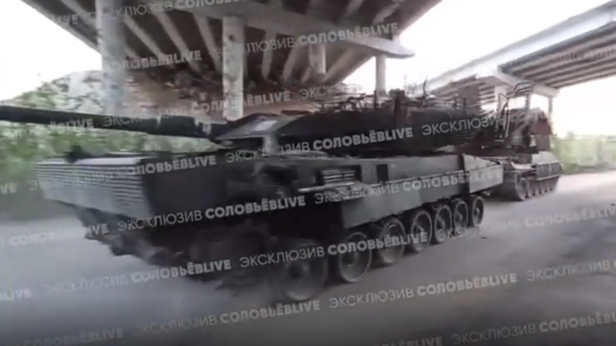 Появились кадры эвакуации трофейного танка Leopard 2A6 | OVERCLOCKERS.RU |  Дзен