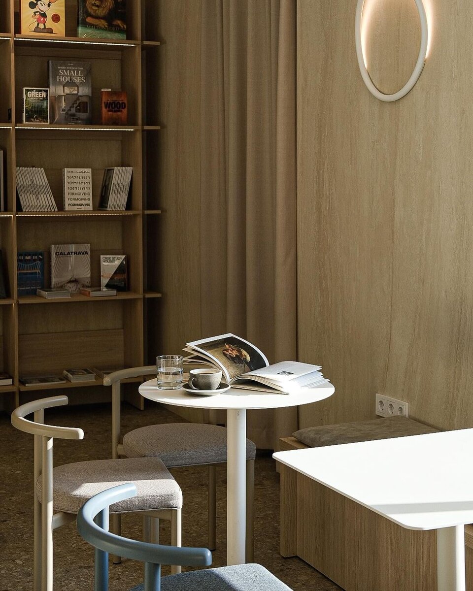 Книжная кофейня Marks