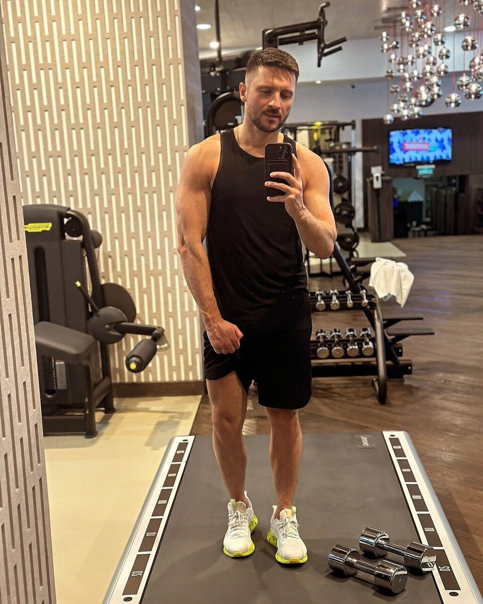    Сергей Лазарев