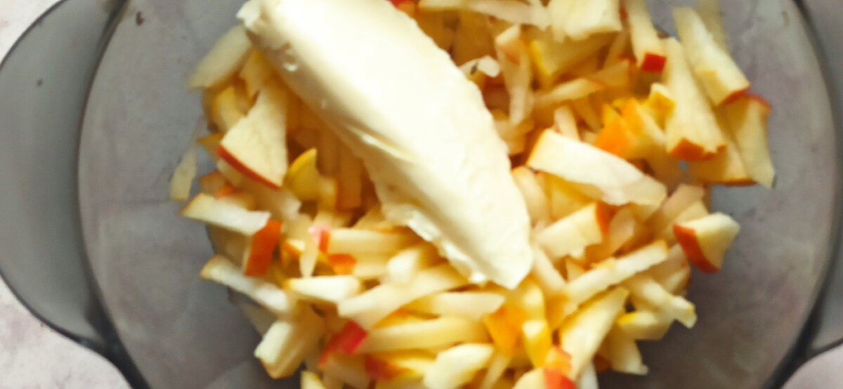Яблоко с масломз