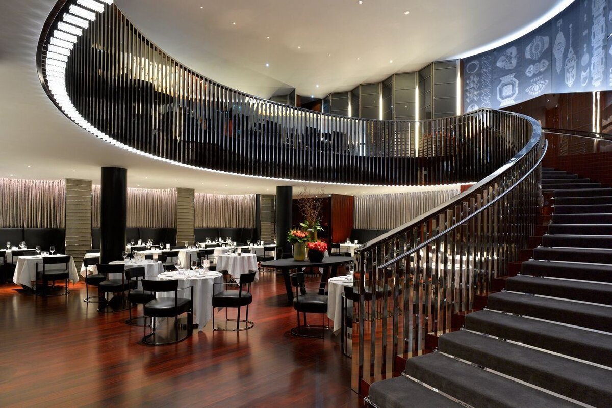 Данное изображение отображает примерный облик ресторана, о котором пойдёт повествование 