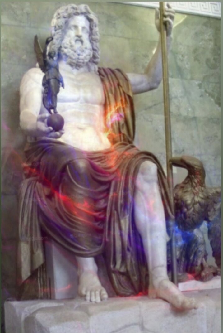 Грек Фидий, живший в V веке до н.э., был выдающимся художником и скульптором своего времени. Его работы прославили его имя и принесли ему славу как в Греции, так и за ее пределами. 