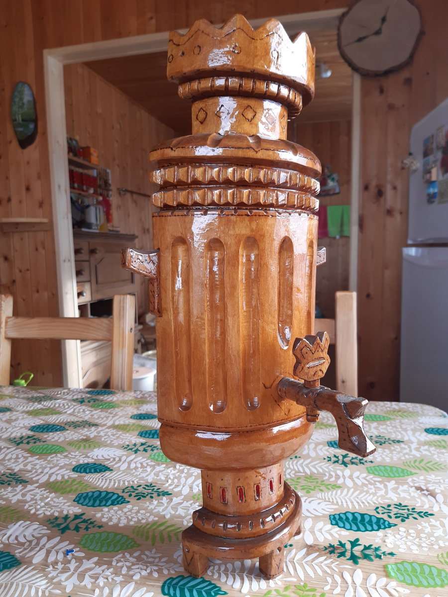 Самовар из дерева