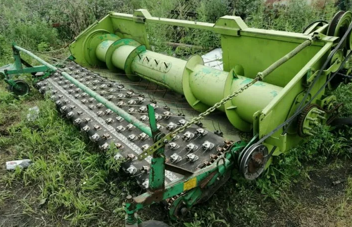 youla.ru. Фото с Яндекса. Вот такой подборщик появился на "Ласточке".