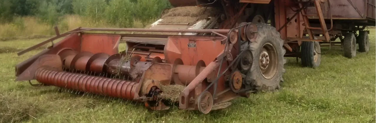 rally36.ru. Фото с Яндекса. Такой подборщик пришёл в негодность на комбайне СК–4 "Ласточка".