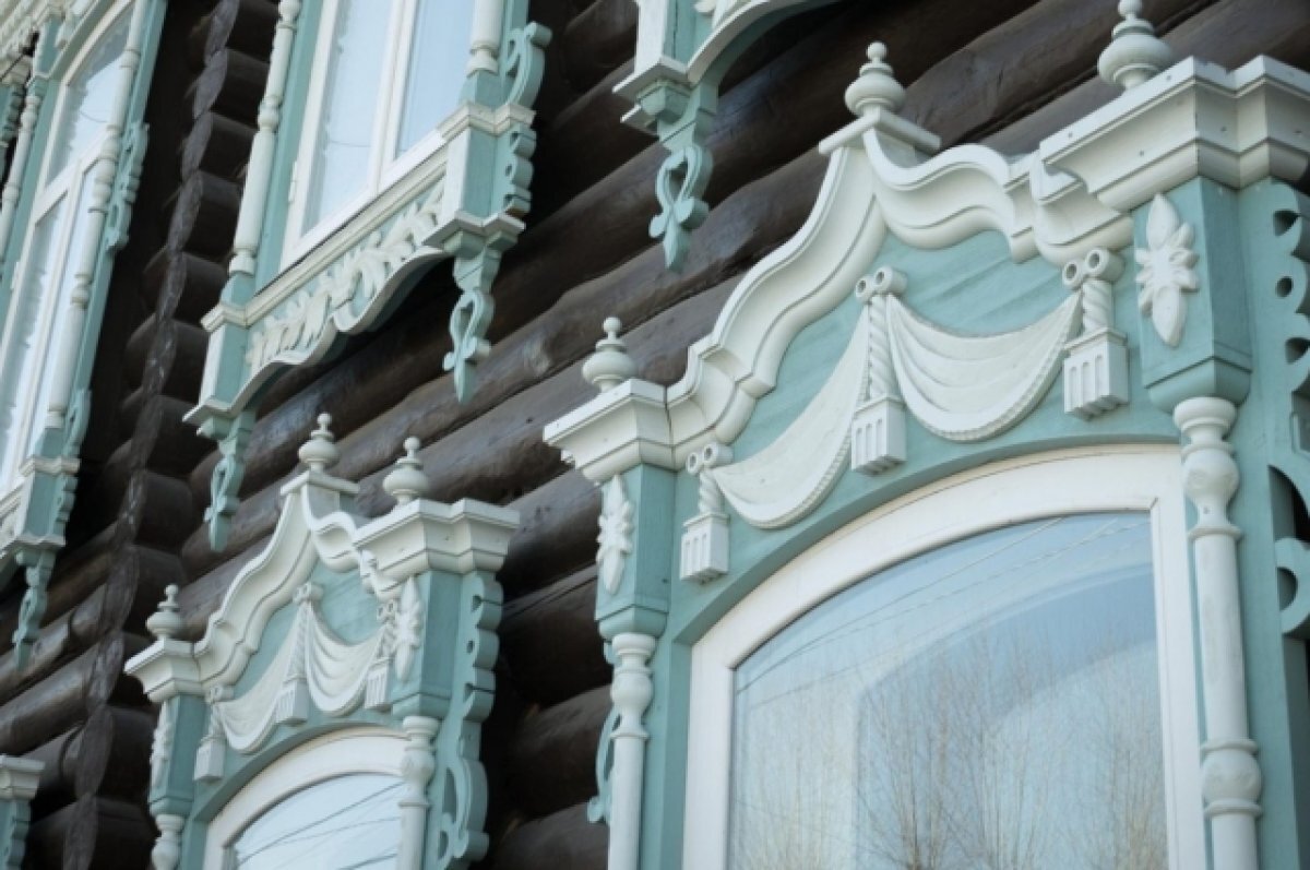    Томские волонтеры отремонтируют дом на улице Ленина 25