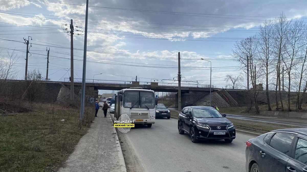 Пассажирка автобуса в Нижнем Тагиле пострадала из-за резкого торможения  водителя | Новости Тагила TagilCity.ru | Дзен