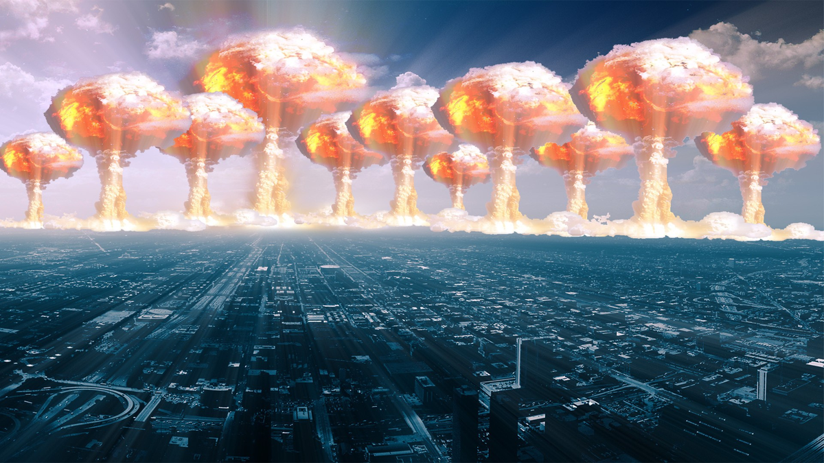 Опасность наступления ядерной войны нарастает, и мир стоит перед этим угрожающим сценарием не в первый раз.