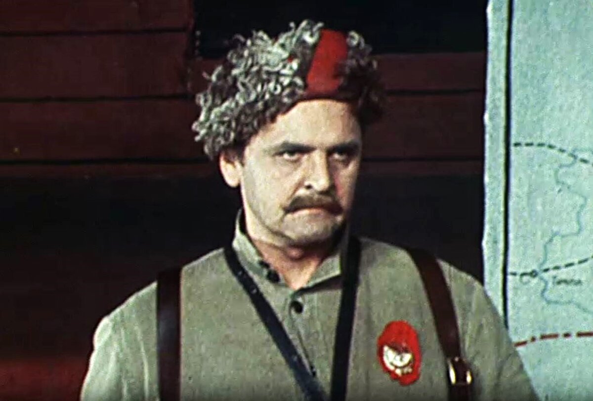 Кадр из телеверсии спектакля "Конармия" (1975)