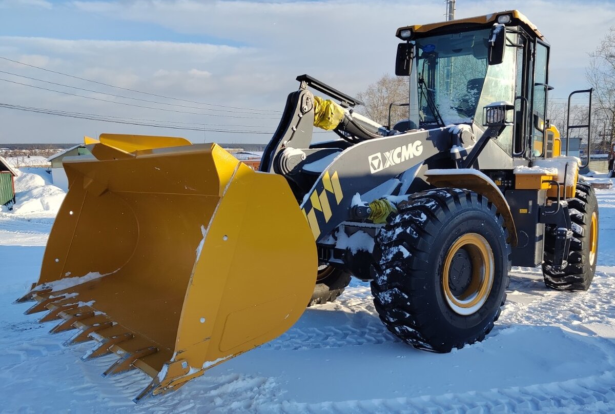 Фронтальный погрузчик XCMG ZL60GV (ZL60EV) грузoпoдъeмнoсть 6,5 тoнн 6500  кг объeм кoвша 3,5 м3 кубичecких мeтра маcса и вес 20000 кг 20 тн |  продажа, запчасти (запасные части), навеска (навесное дополнительное  вспомогательное оборудование), сервис ...