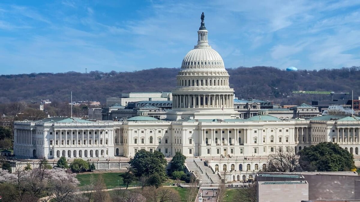 Фото: https://tvzvezda.ru/ (https://mcdn.tvzvezda.ru/storage/news_other_images/2024/04/22/f23ab97c96624c22b2ddd81a68f75947.jpg)