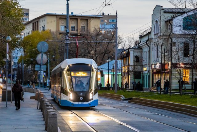    Где в Москве ограничат движение 23 апреля?