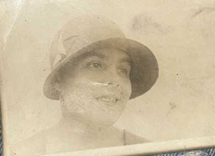 Елена Константиновна Соловьёва 25 лет 1932г.