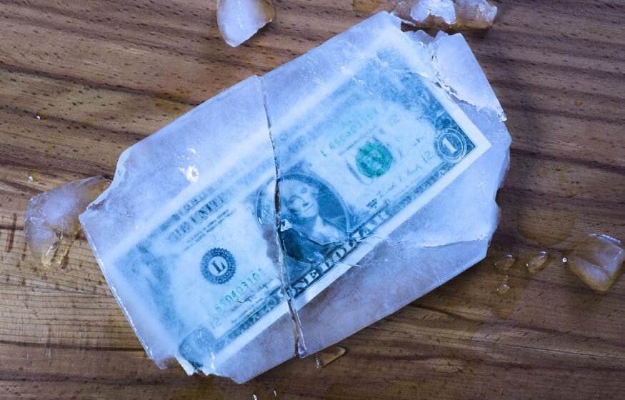    «Миф о неприкосновенности частной собственности рухнул»: США пошли на отчаянный шаг из-за России