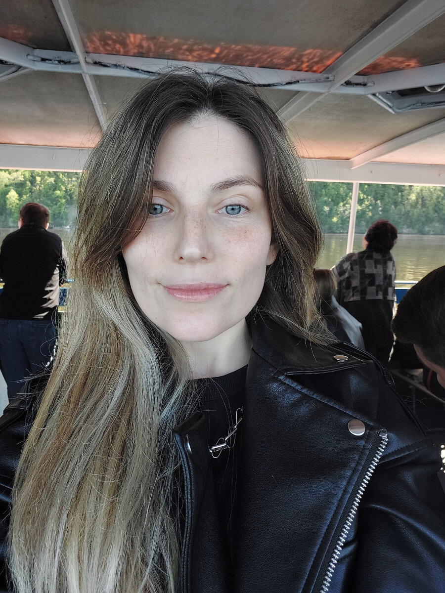 Эта та самая Женя, которая говорит.