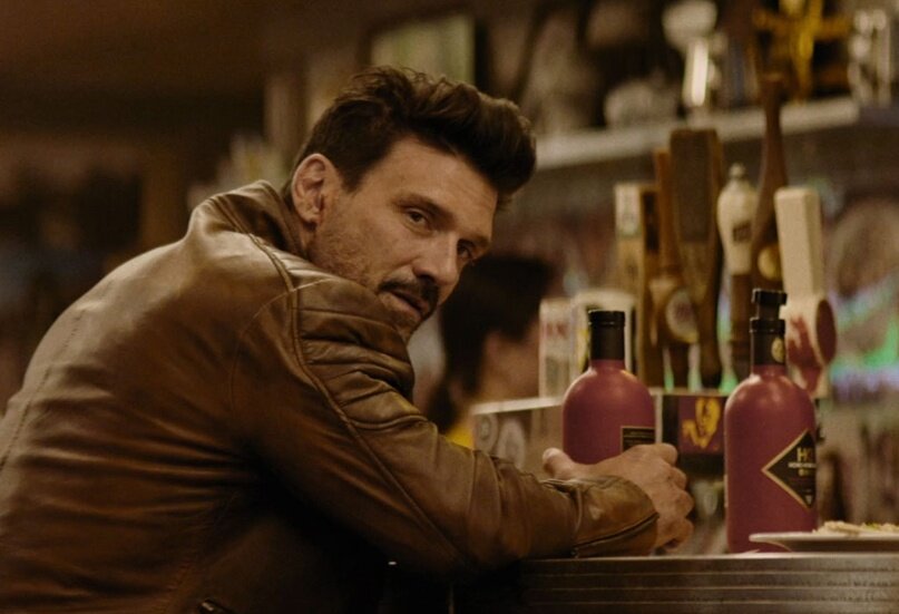 День курка. До начала дня курка жизнь главного героя не отличалась разнообразием