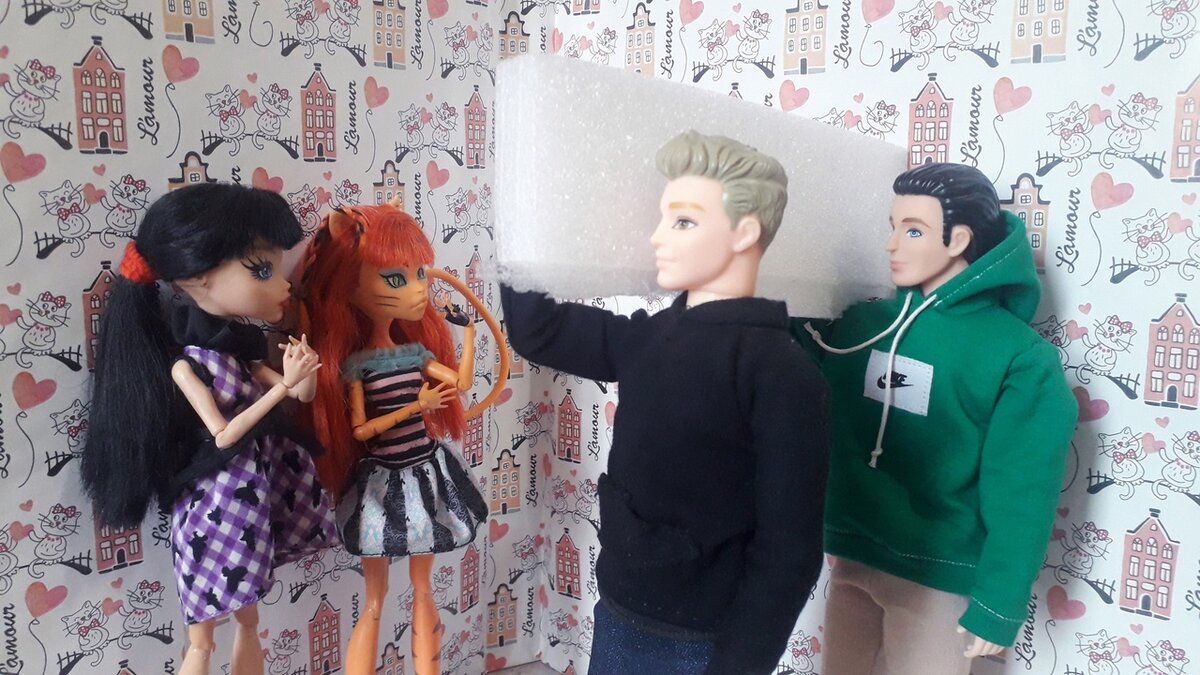 А для подставки - кусочек пориплекса или пенопласта