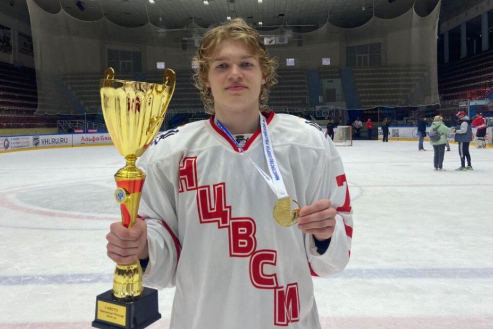    Новосибирский школьник стал чемпионом России по хоккею среди глухих.Фото: Предоставлено Павлом Клюевым, пресс-служба НЦВСМ