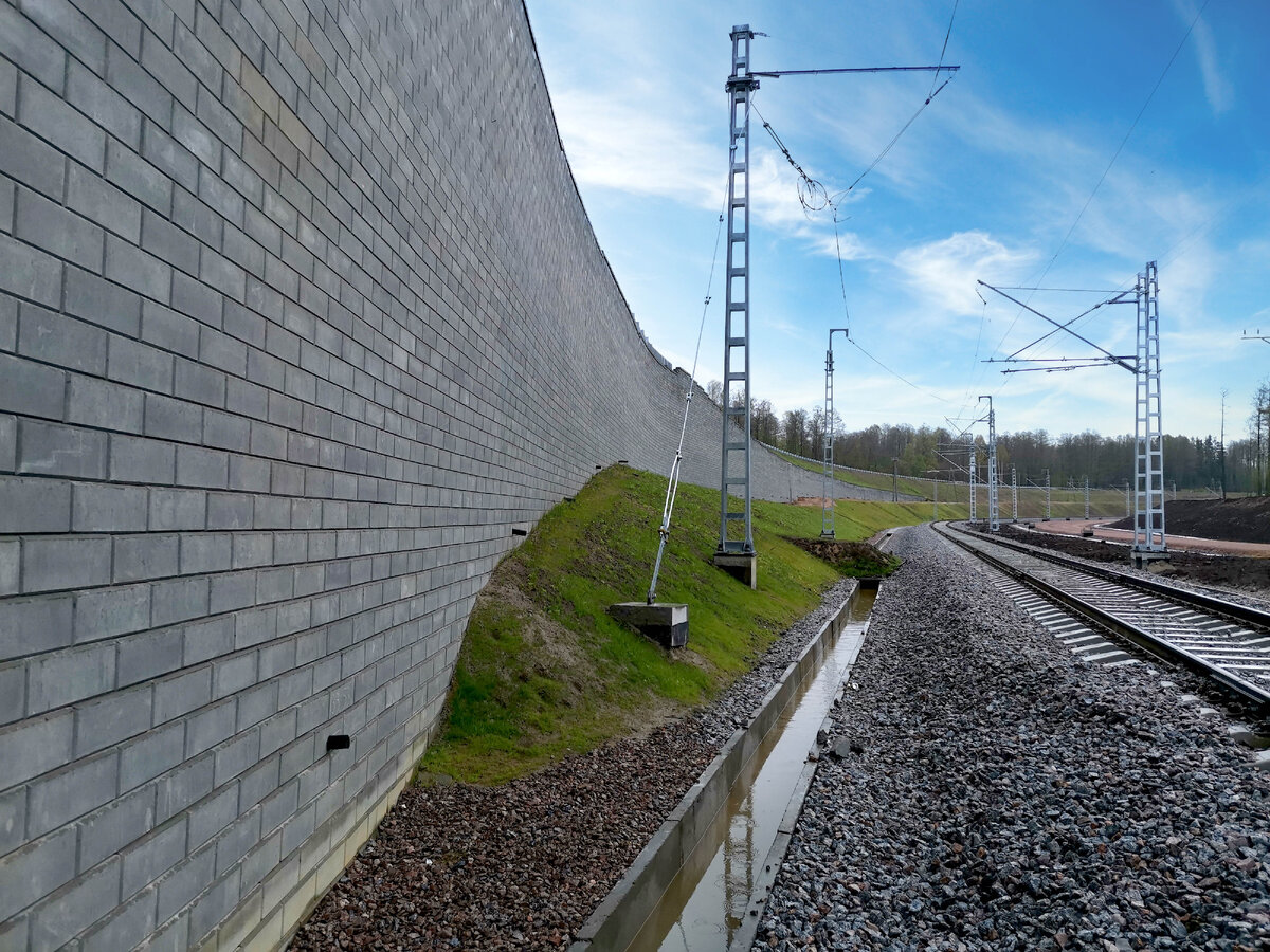Армогрунтовая система в порту Усть-Луга, Ленинградская обл.