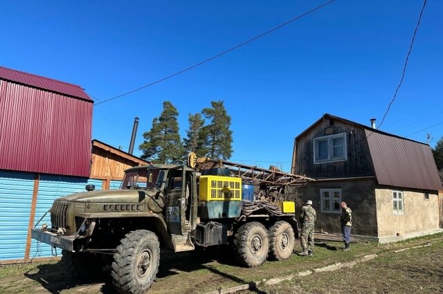    Работу по бурению скважины провели. Фото: Из личного архивa/ Оксана Никонорова
