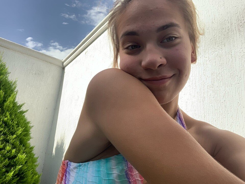    Семья Арины пытается разобраться в трагедии Личная страница героя публикации в соцсети