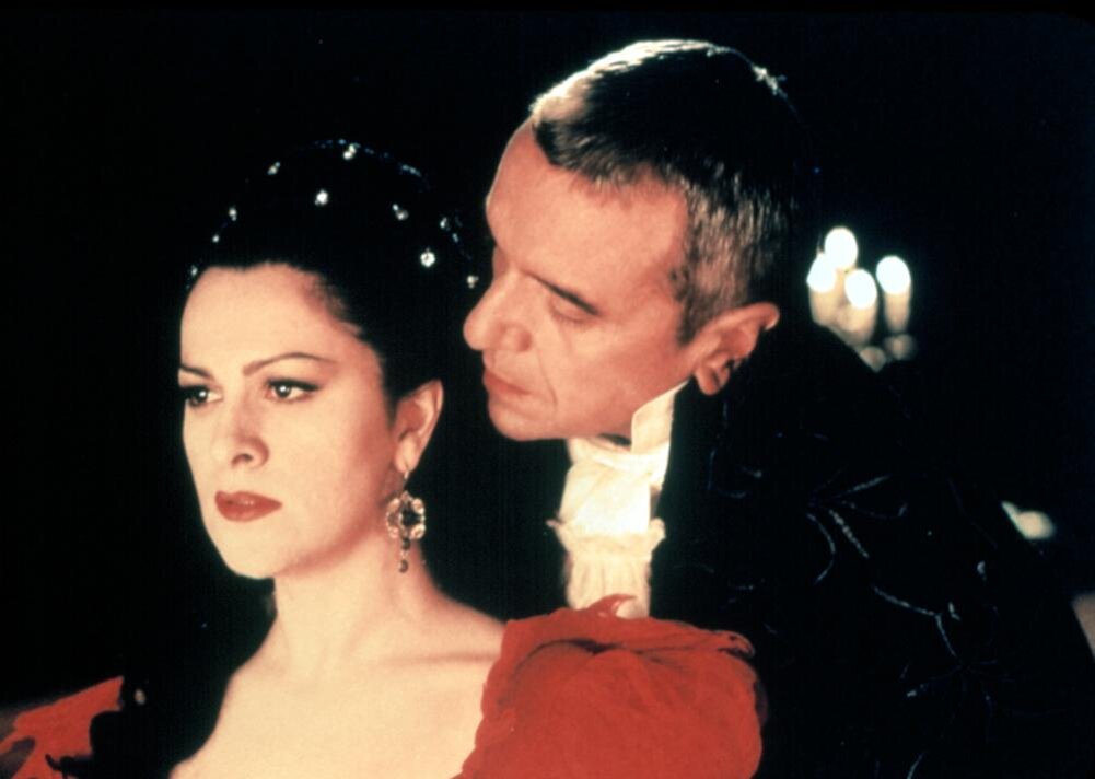 Angela Gheorghiu, кадр из фильма-оперы Тоска, 2001г.