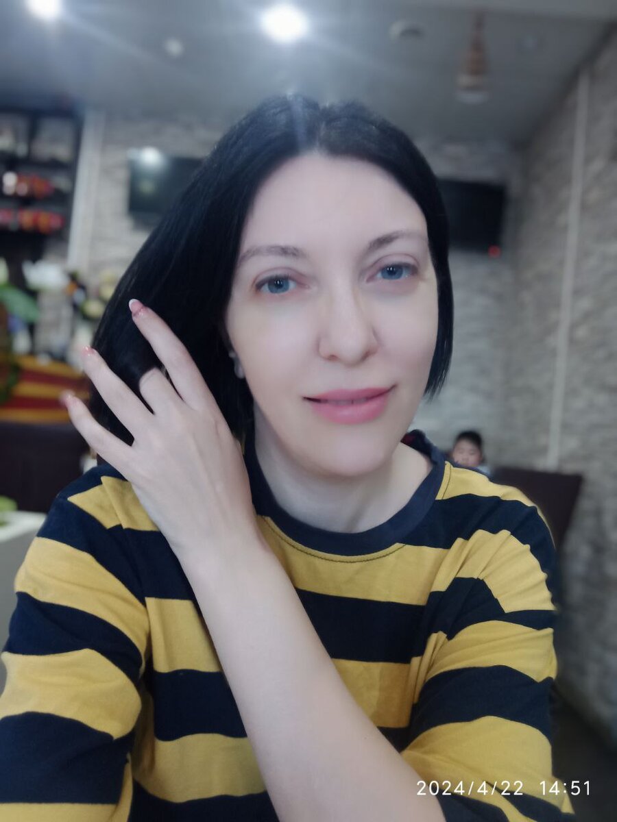 Продолжаю скупать парфюмерию Новой Зари, волшебство продолжается ...