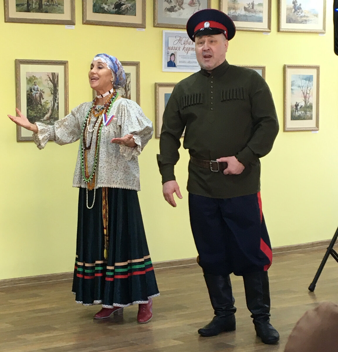 Выступает ансамбль "Казачья душа", г. Тверь. Фото автора