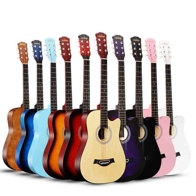 Гитара в различных её разновидностях – самый распространённый музыкальный инструмент в мире. Археологические находки и летописи свидетельствуют, что первые гитары, как бы они ни назывались, появились ещё около 4000 лет назад, во II тысячелетии до нашей эры. Они всегда были очень популярны, а после изобретения в XX веке электрогитары их популярность возросла ещё больше.