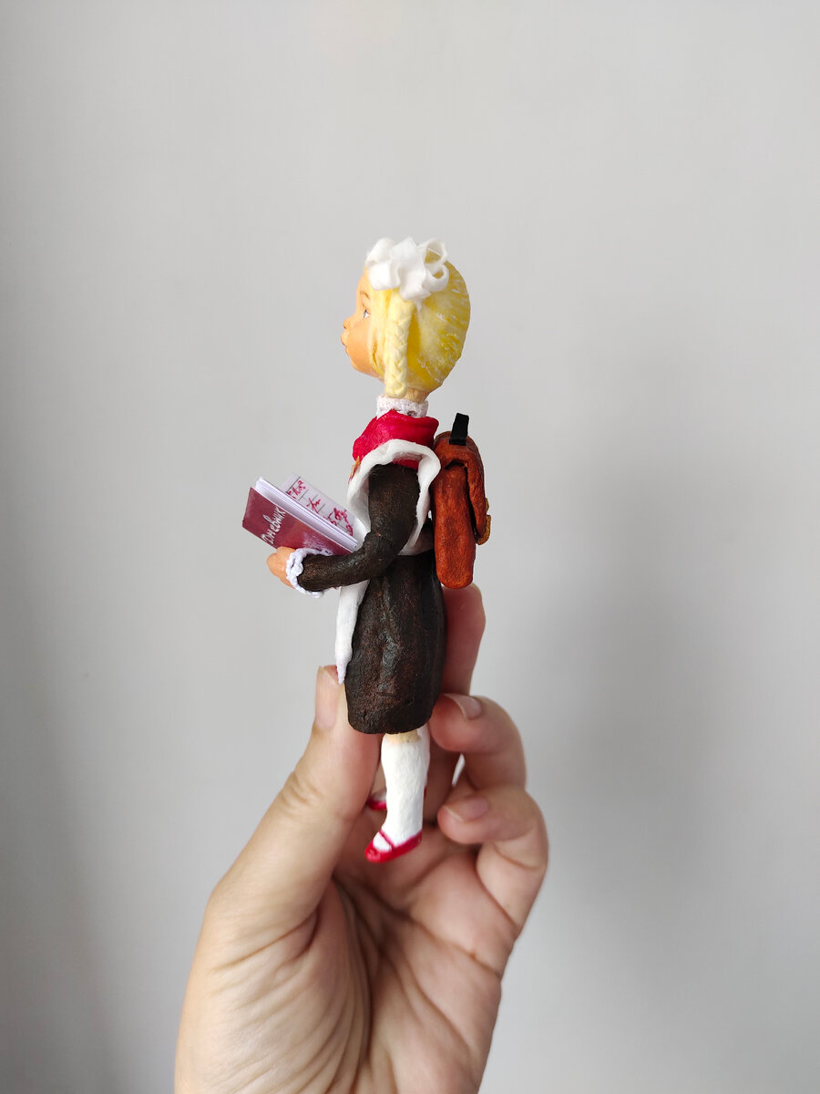 Ватная игрушка Пионерка 