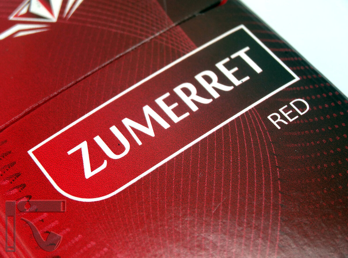 Сигареты Zummerret Red. Фото: © канал "Уголок Курильщика"