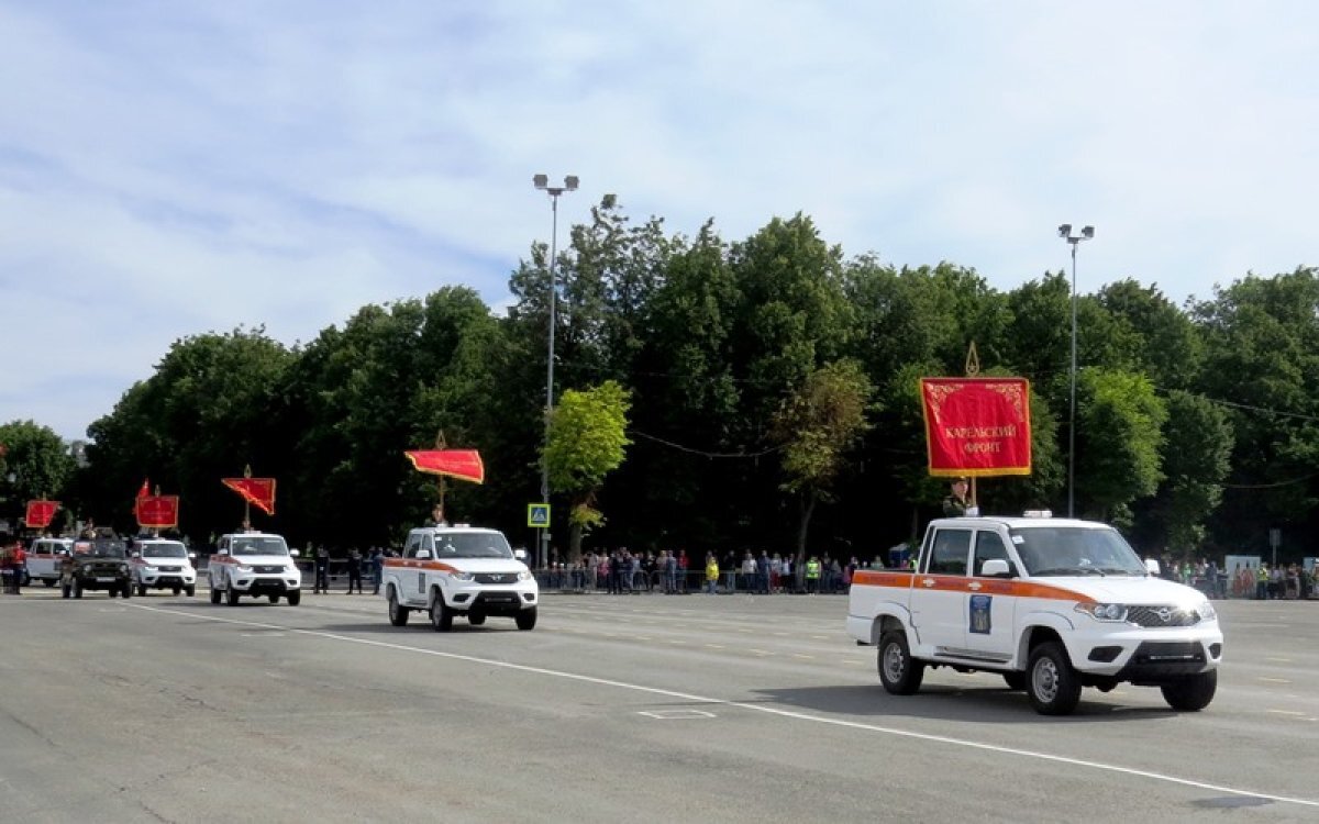 В Ульяновске из-за репетиций парада будут перекрывать улицы | АиФ-Ульяновск  | Дзен