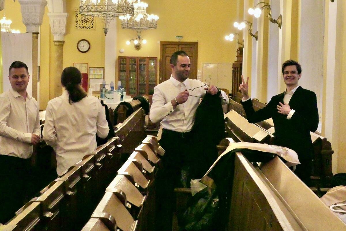 Подготовка в празднику. Фото: Павел Даиси / MR7