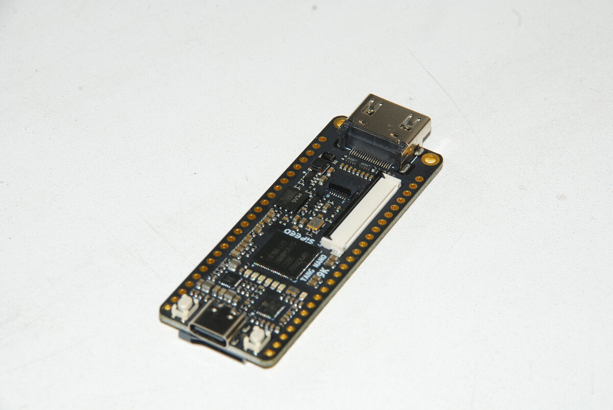 Плата разработки Tang Nano 9K