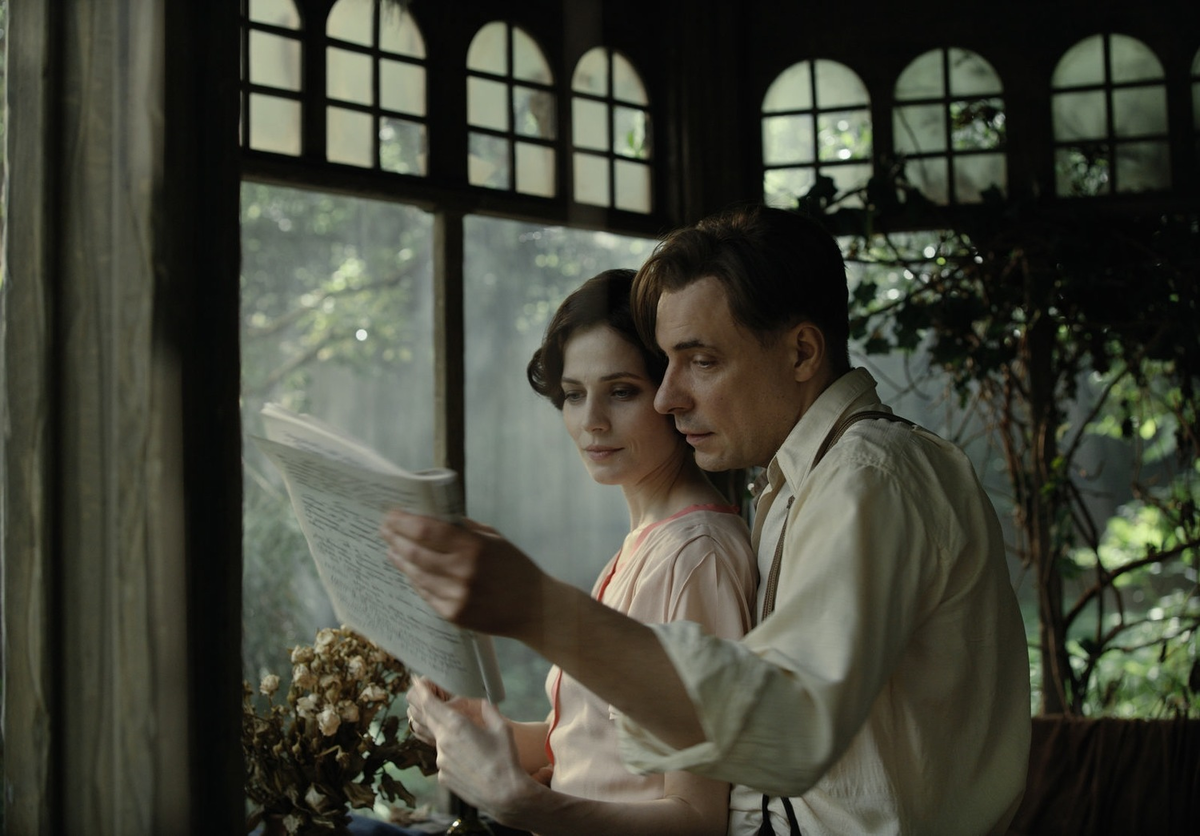 Кадр из фильма «Мастер и Маргарита» (2023)