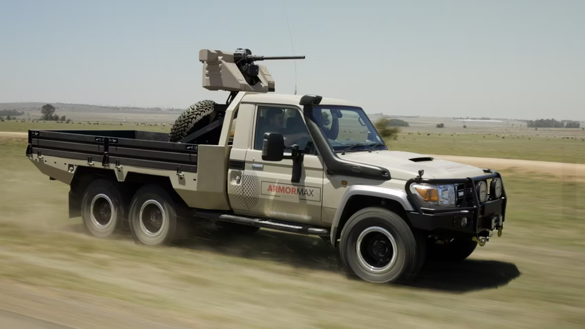TAC-6, созданный на базе Toyora Land Cruiser 70-й серии