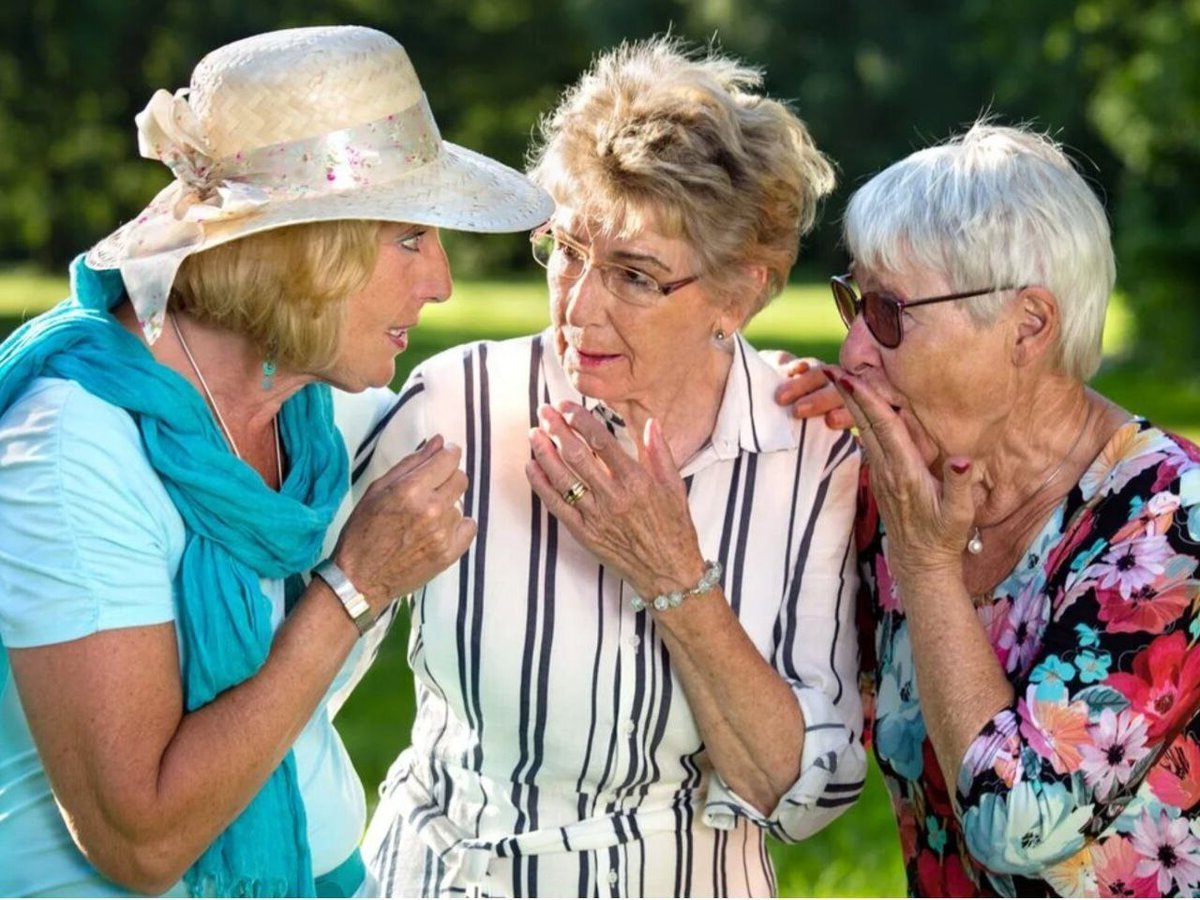 Изображение создано при помощи нейросети https://problembo.com