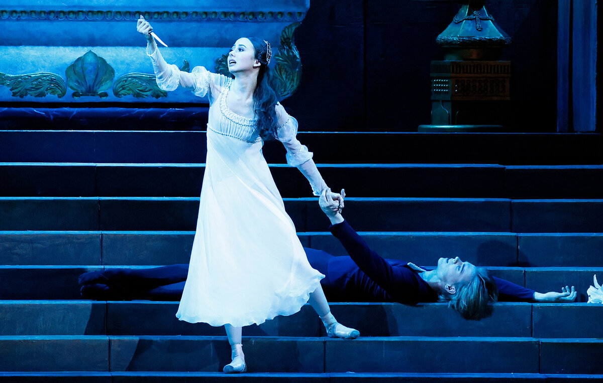    Сцена из балета "Ромео и Джульетта"  Дамир Юсупов/ Большой театр