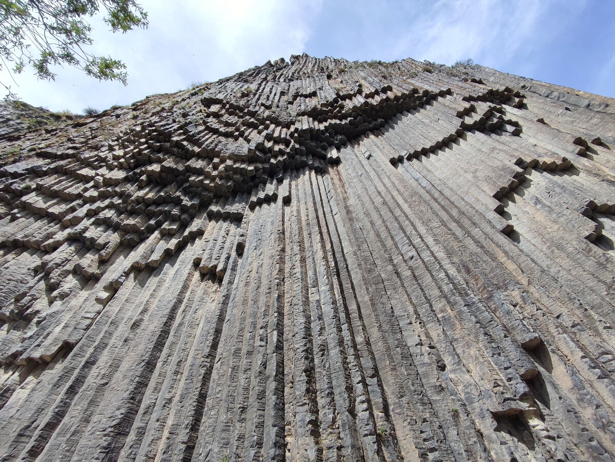 базальтовые столбы