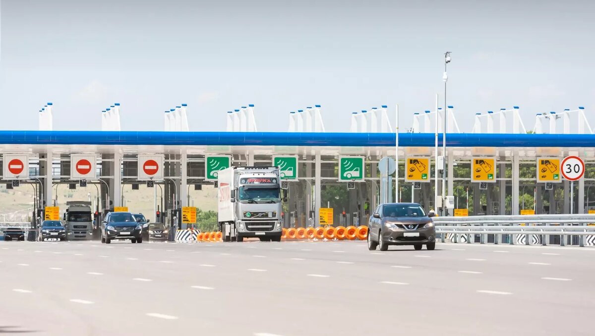 Эксперт объяснил, почему дорожает проезд на М-4 в Ростовской области ...