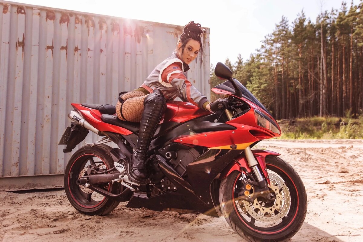 Анна Шаховская в образе Панам Палмер