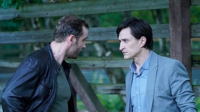    Максим Стоянов и Юрий Чурсин в сериале «Черное солнце»