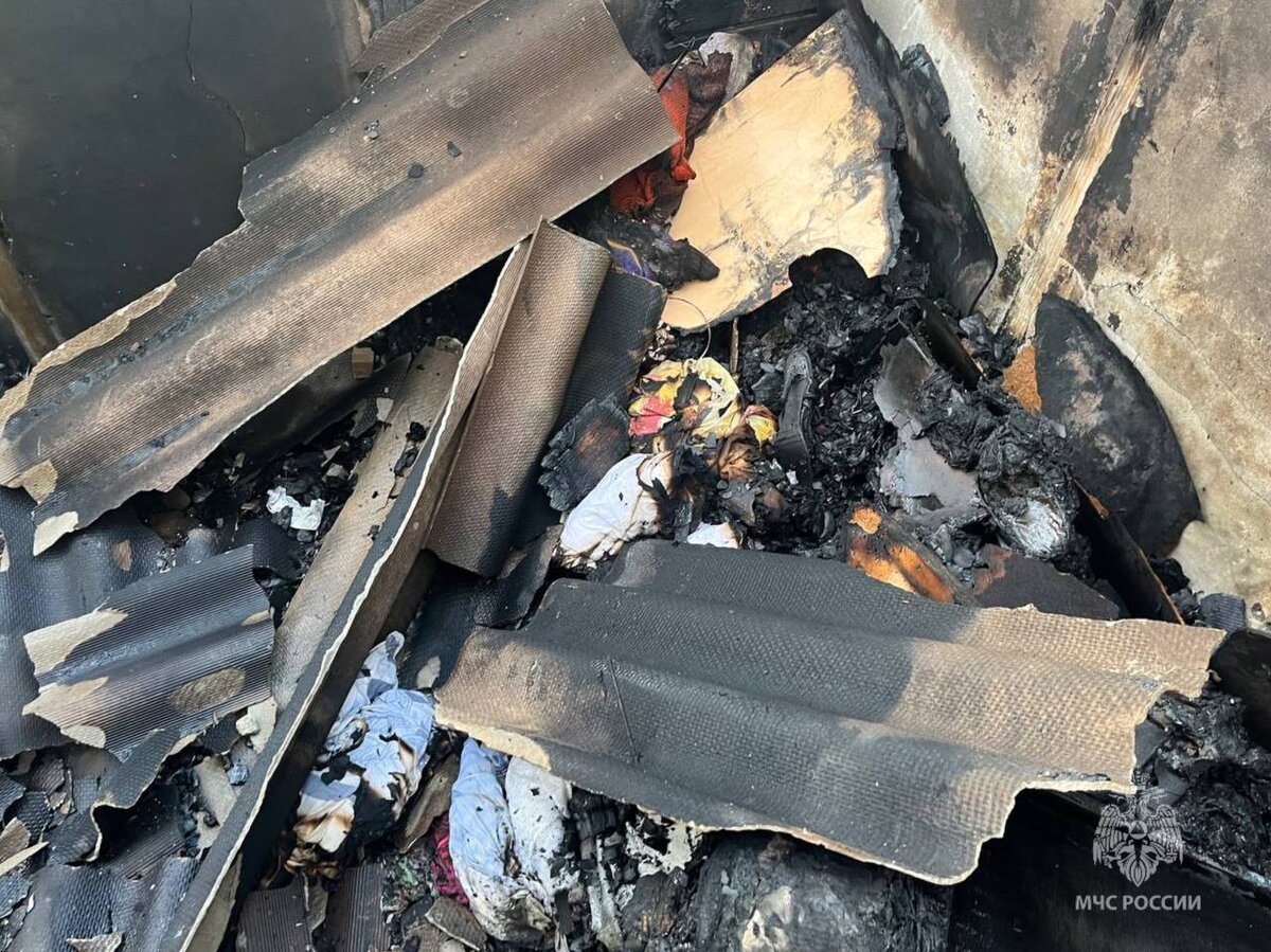 Оставили на ночь заряжаться дрель: в Аксайском районе женщина погибла при пожаре, надышавшись едкого дыма